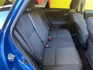 2012 Toyota AURIS - Thumbnail