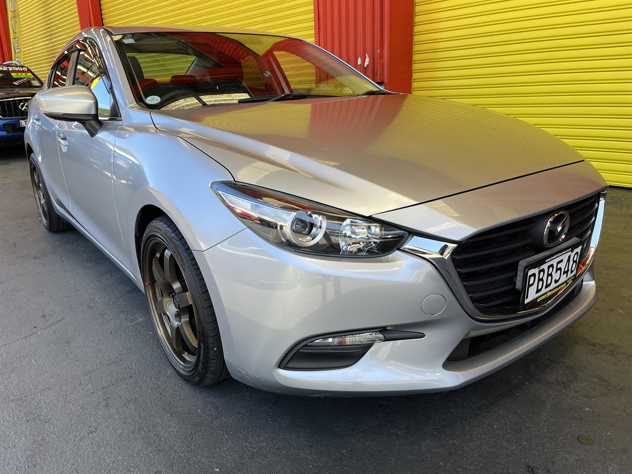 2016 Mazda Axela