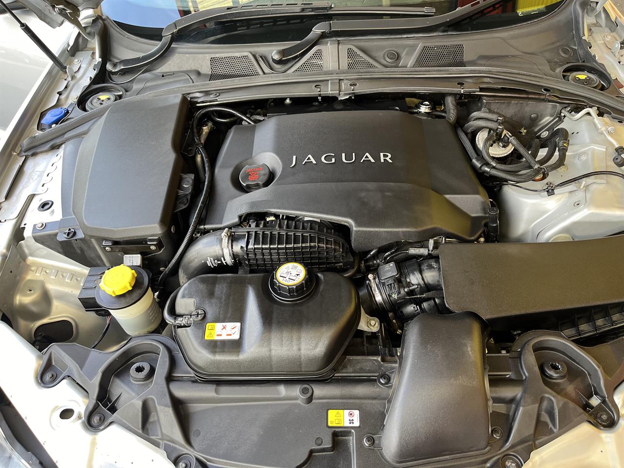 2010 Jaguar Xf