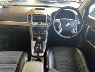 2011 Holden Captiva - Thumbnail