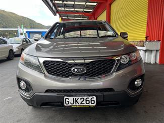 2012 Kia Sorento - Thumbnail