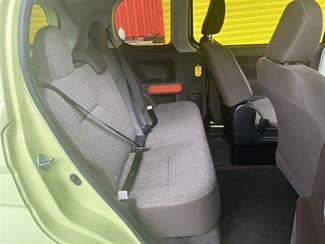2014 Toyota Porte - Thumbnail