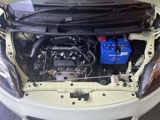 2014 Toyota Porte - Thumbnail