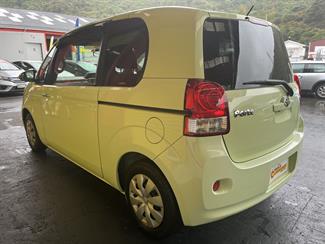 2014 Toyota Porte - Thumbnail
