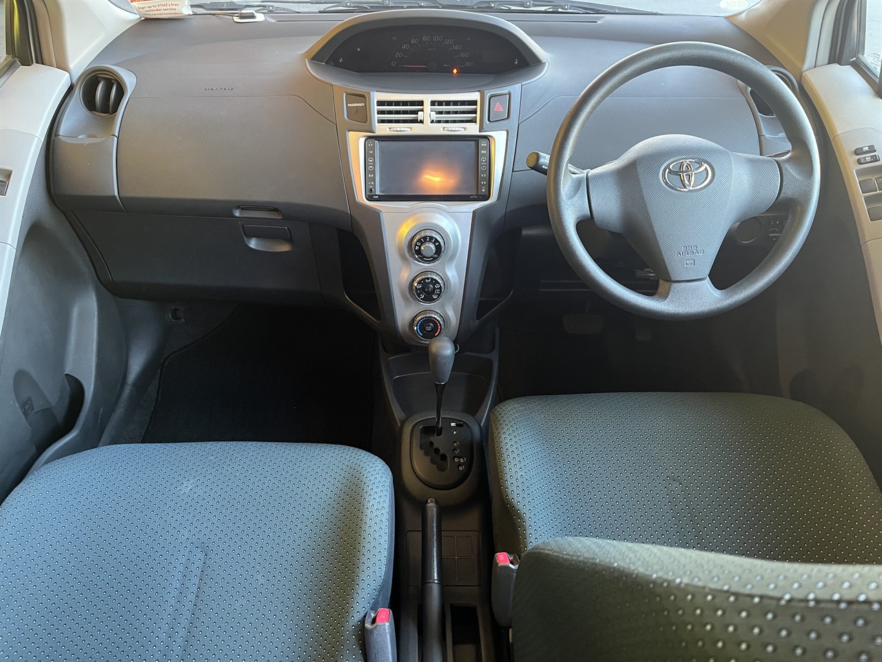 2007 Toyota Vitz