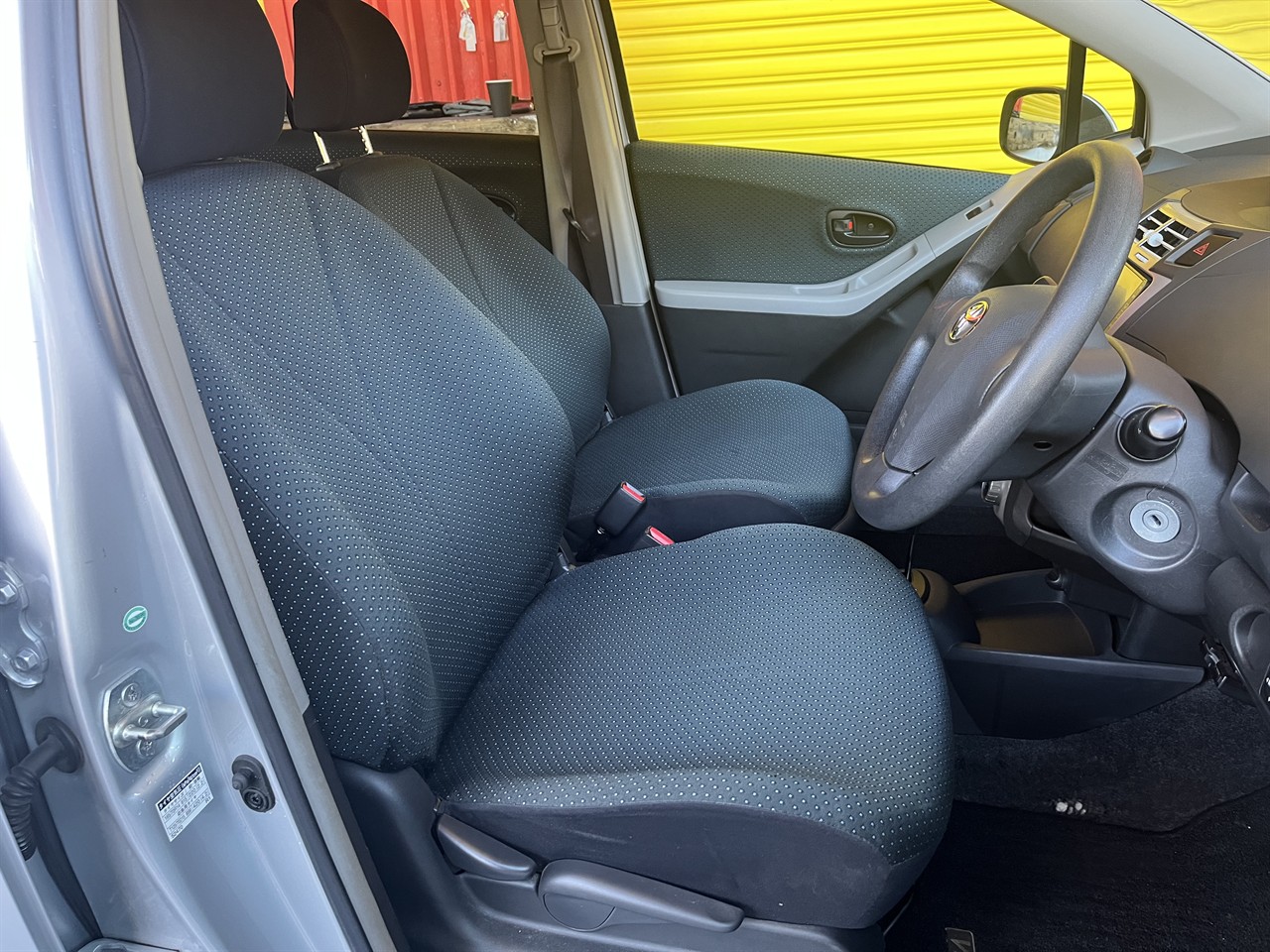 2007 Toyota Vitz