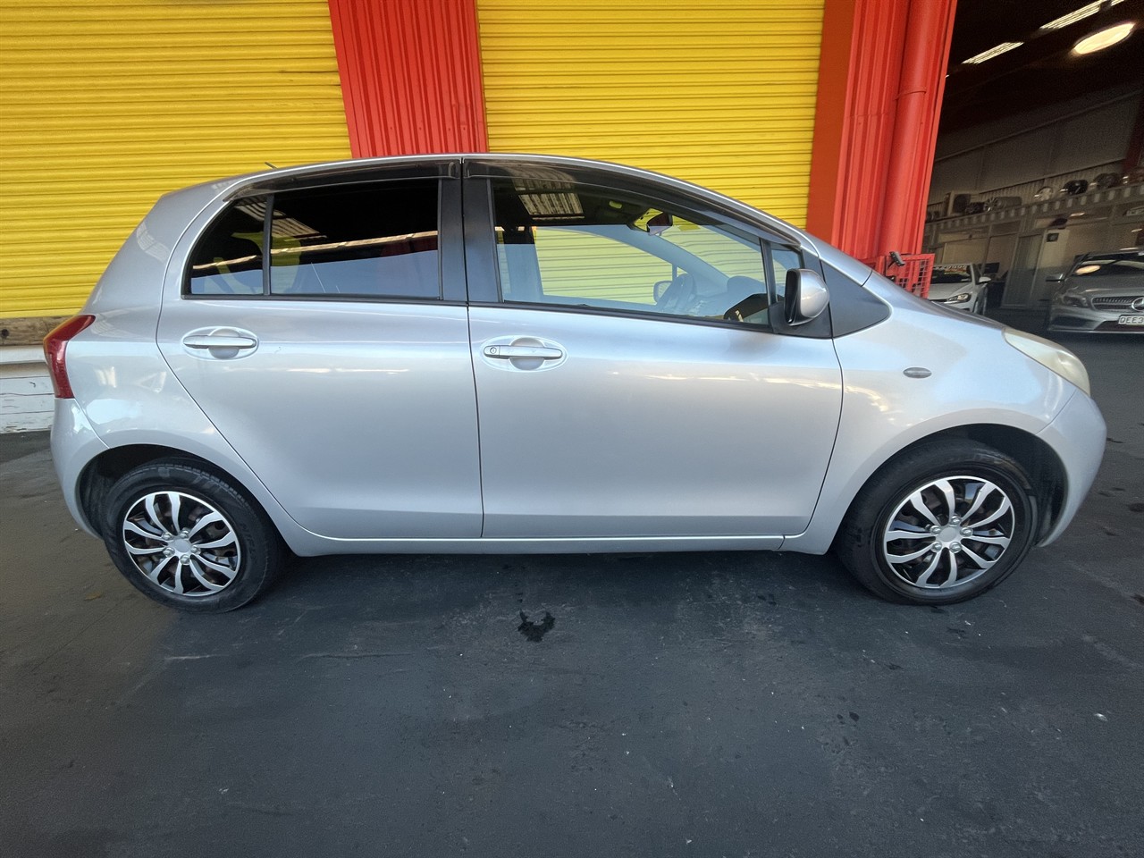 2007 Toyota Vitz