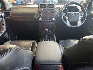 2013 Toyota Landcruiser Prado - Thumbnail