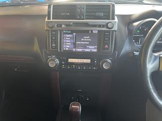 2013 Toyota Landcruiser Prado - Thumbnail