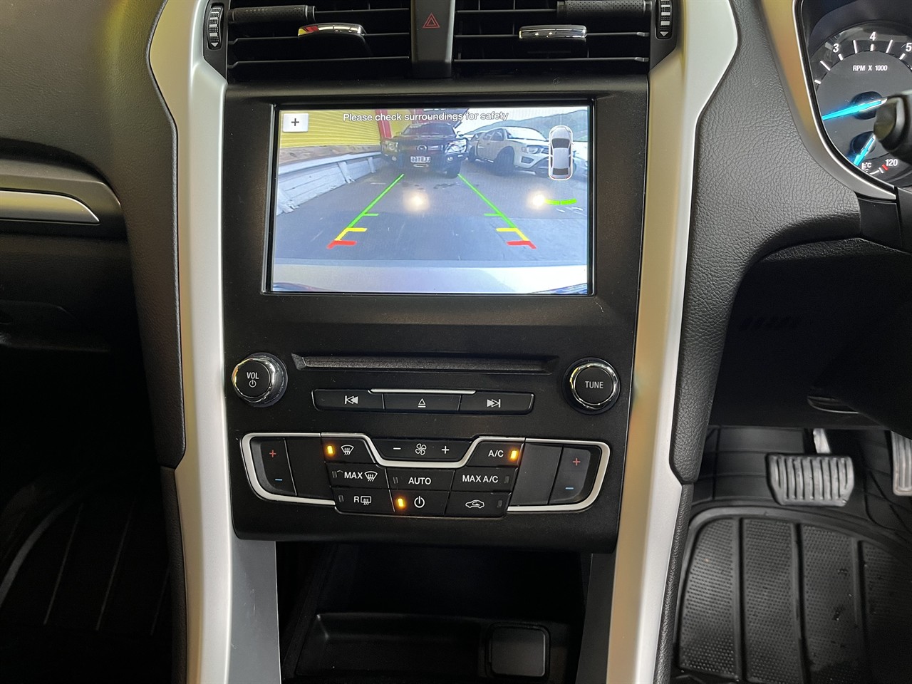 2018 Ford Mondeo