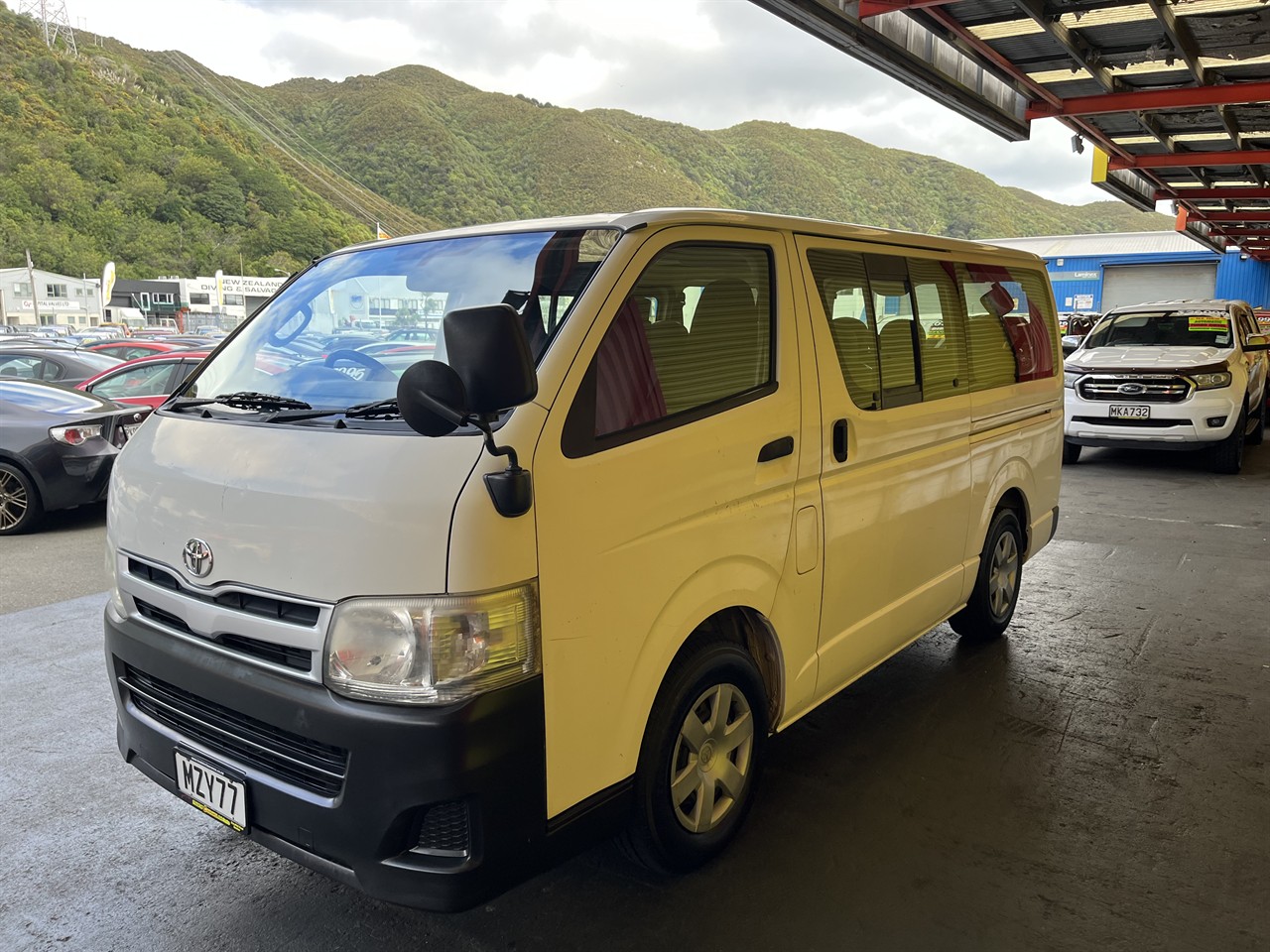 2012 Toyota Hiace