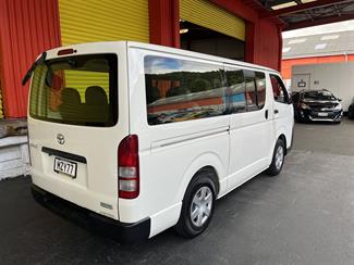 2012 Toyota Hiace - Thumbnail