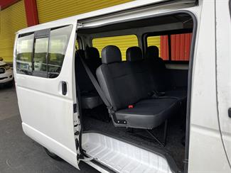 2012 Toyota Hiace - Thumbnail