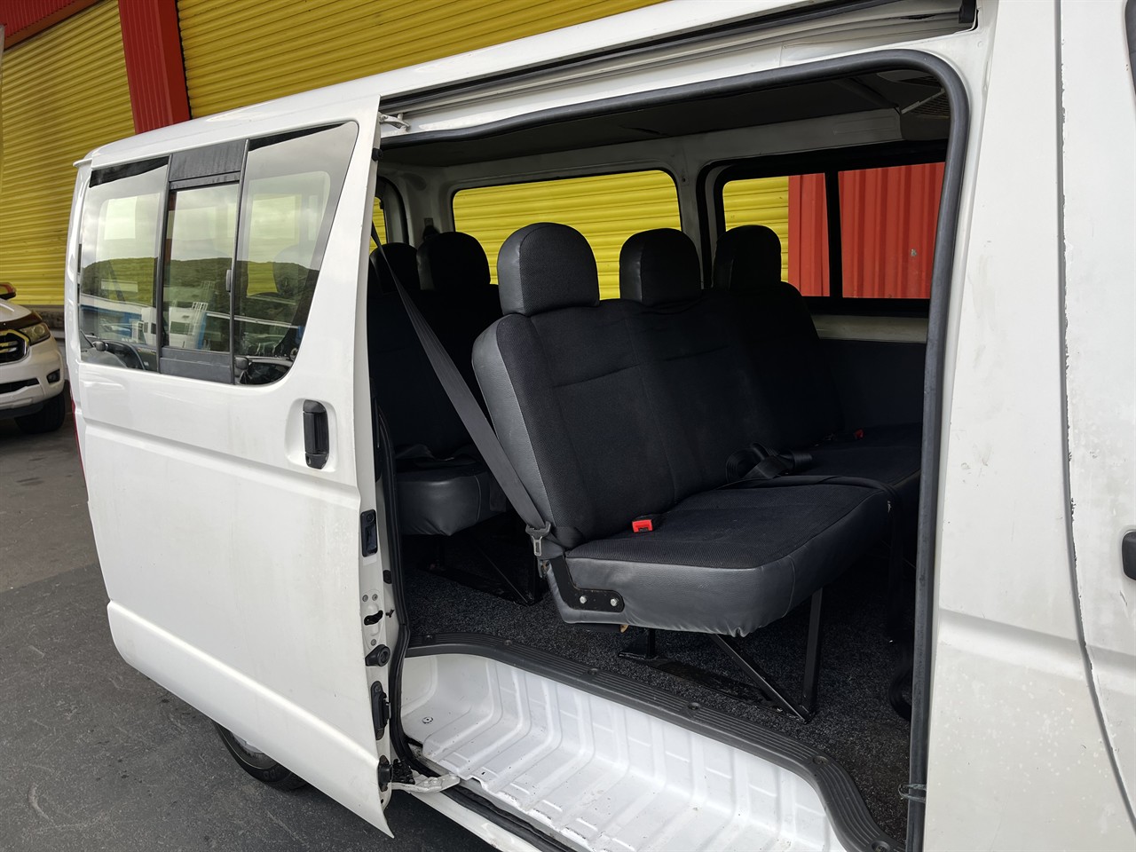 2012 Toyota Hiace