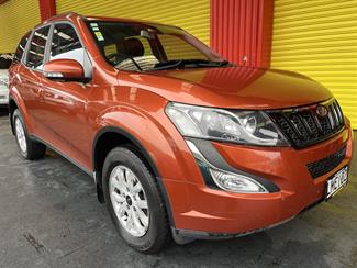 2018 Mahindra Xuv - Thumbnail