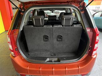 2018 Mahindra Xuv - Thumbnail