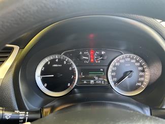 2014 Nissan Pulsar - Thumbnail