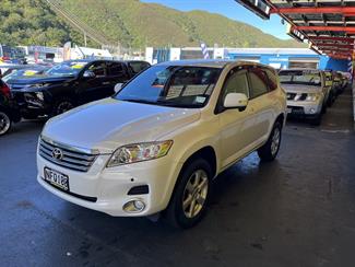 2009 Toyota Vanguard - Thumbnail