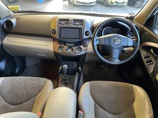 2009 Toyota Vanguard - Thumbnail