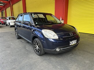 2006 Mazda Verisa