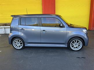 2007 Daihatsu Materia - Thumbnail