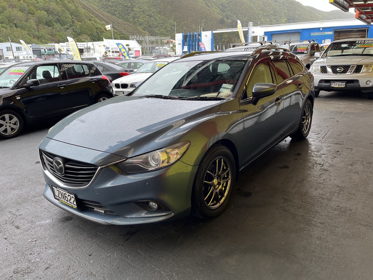2013 Mazda Atenza