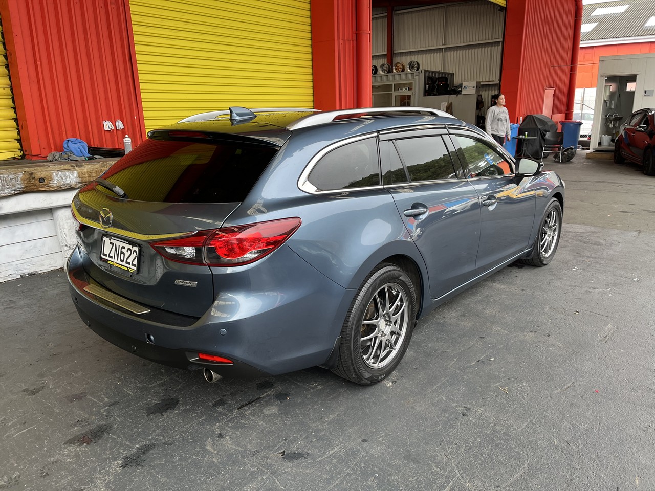 2013 Mazda Atenza
