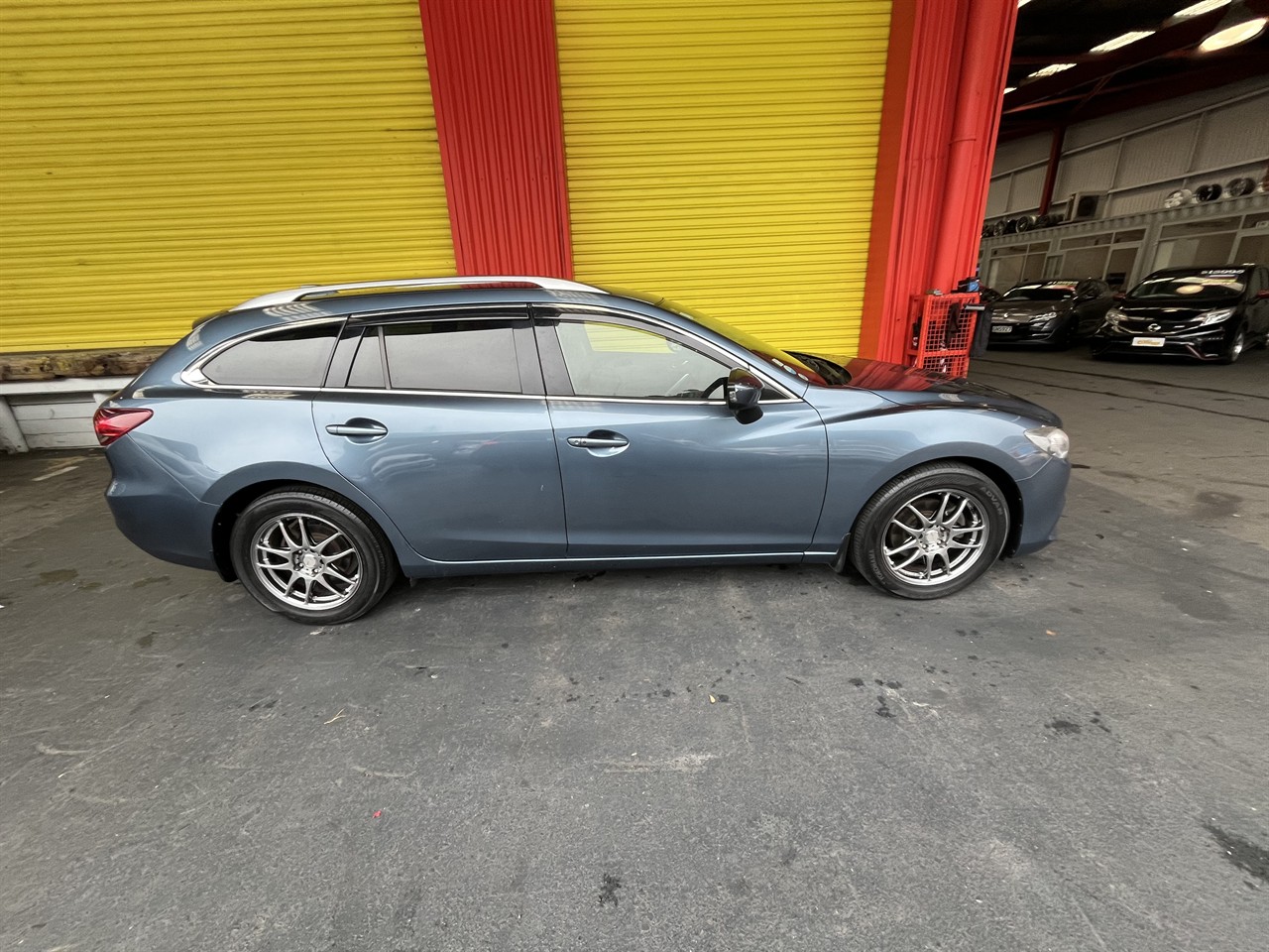 2013 Mazda Atenza