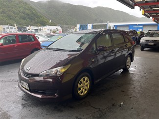 2010 Toyota Wish - Thumbnail