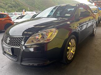 2010 Suzuki Kizashi - Thumbnail
