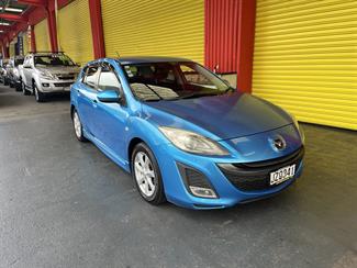 2010 Mazda Axela - Thumbnail