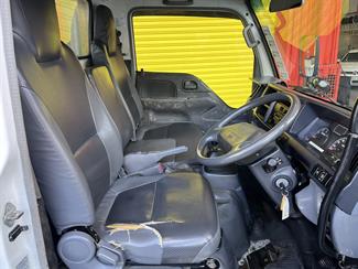 2007 Isuzu Elf - Thumbnail