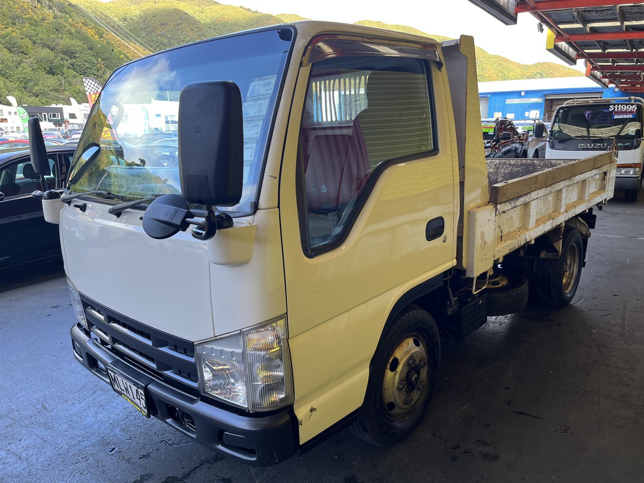 2007 Isuzu Elf