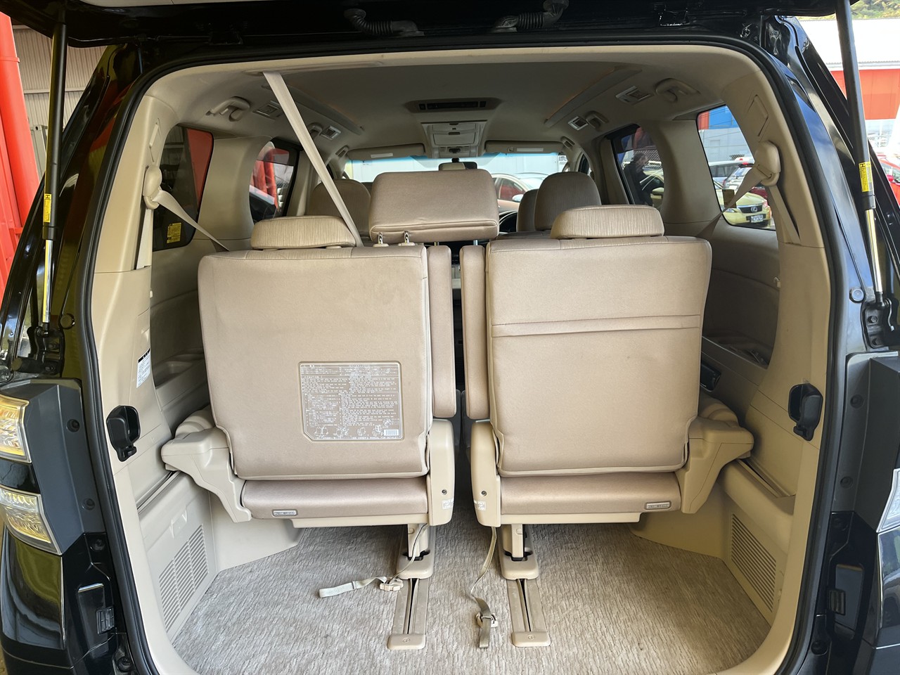 2013 Toyota Vellfire