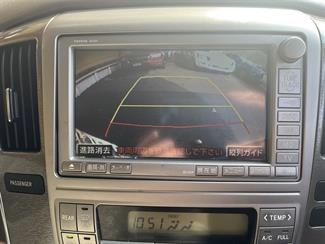 2005 Toyota Alphard - Thumbnail