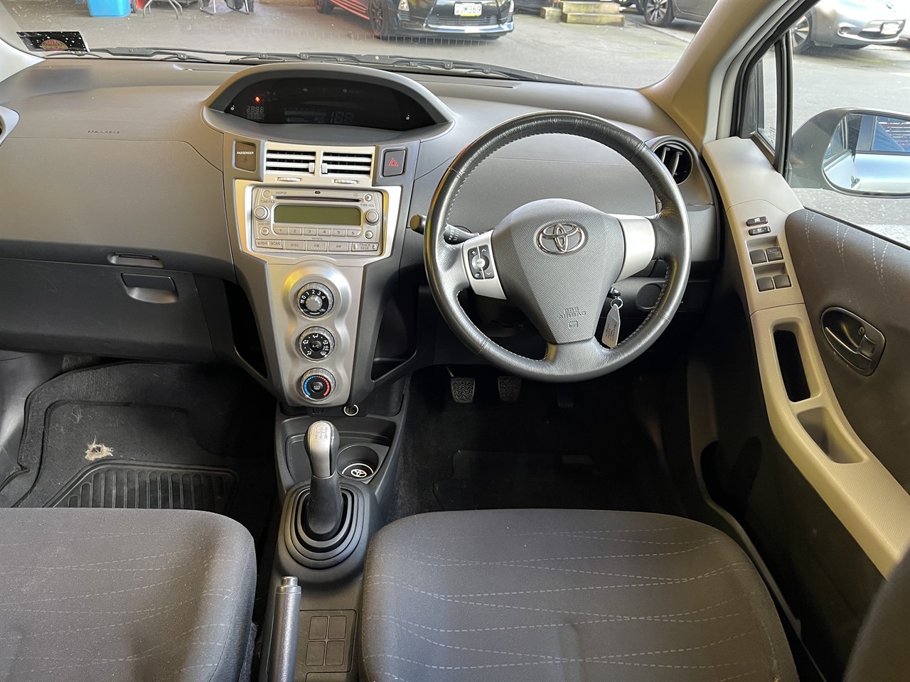 2007 Toyota YARIS