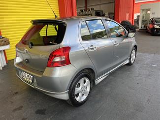 2007 Toyota YARIS - Thumbnail