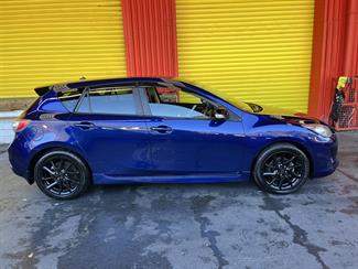 2012 Mazda Axela - Thumbnail