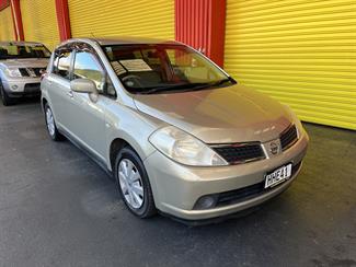 2005 Nissan Tiida - Thumbnail
