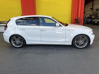 2011 BMW 123D - Thumbnail