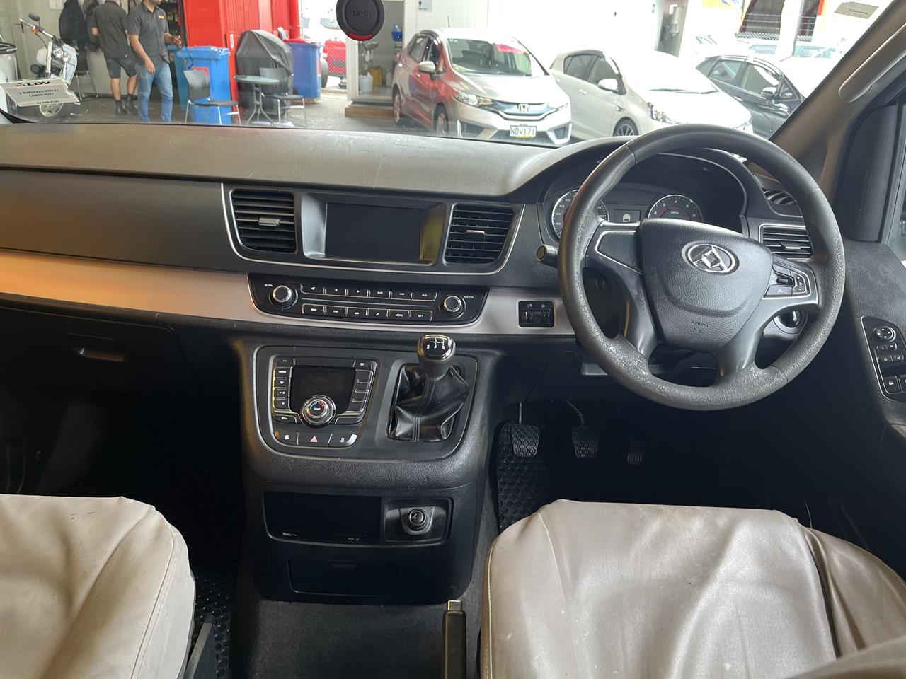 2019 LDV G10