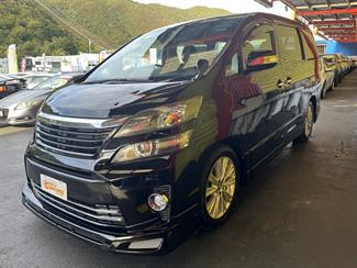 2012 Toyota Vellfire - Thumbnail