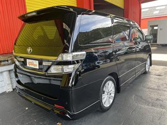2012 Toyota Vellfire - Thumbnail