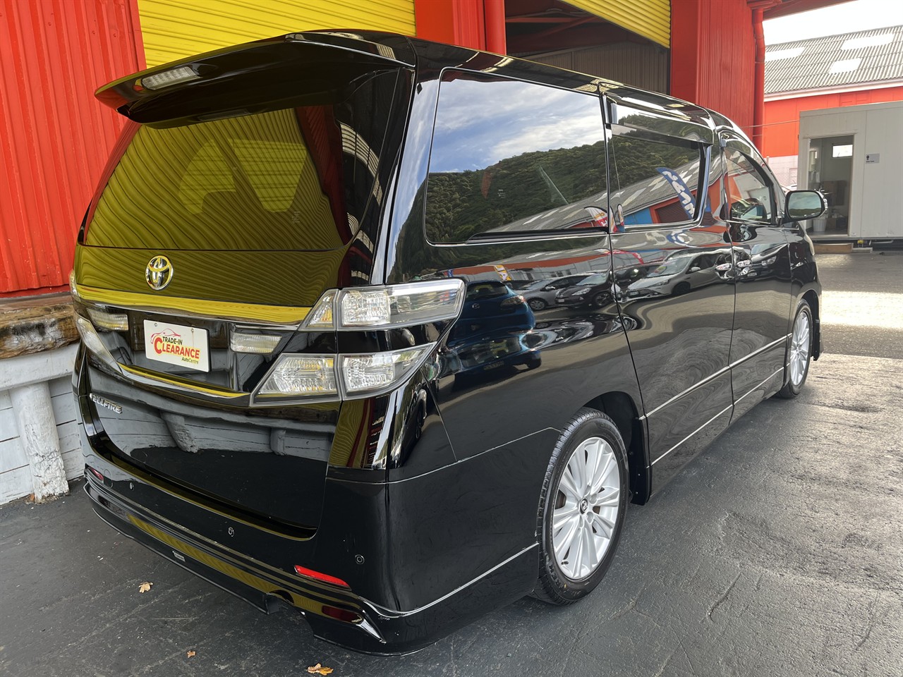 2012 Toyota Vellfire