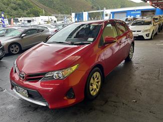 2013 Toyota Corolla - Thumbnail