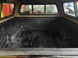 2010 Toyota Hilux - Thumbnail