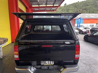 2010 Toyota Hilux - Thumbnail
