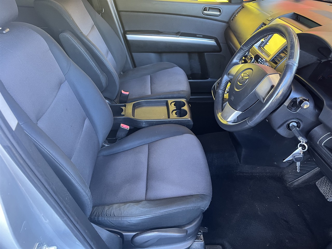 2007 Mazda MPV