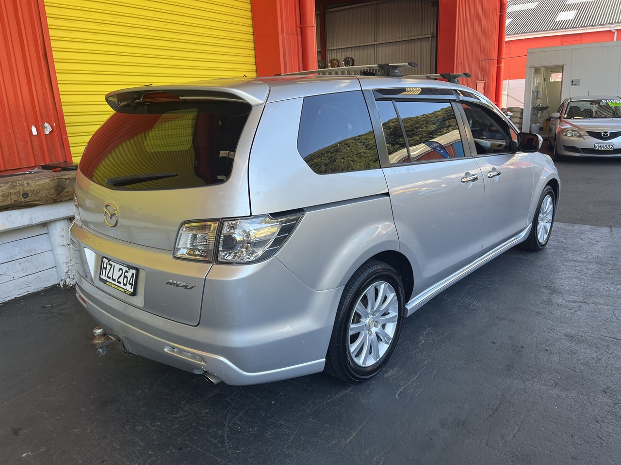 2007 Mazda MPV