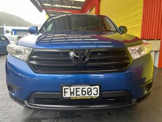 2011 Toyota HIGHLANDER - Thumbnail